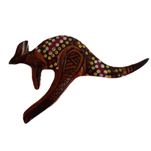 Wooden Kangaroo With Dot Art - Magnet