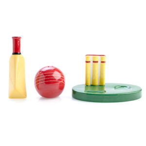 Cricket Salt & Pepper Set